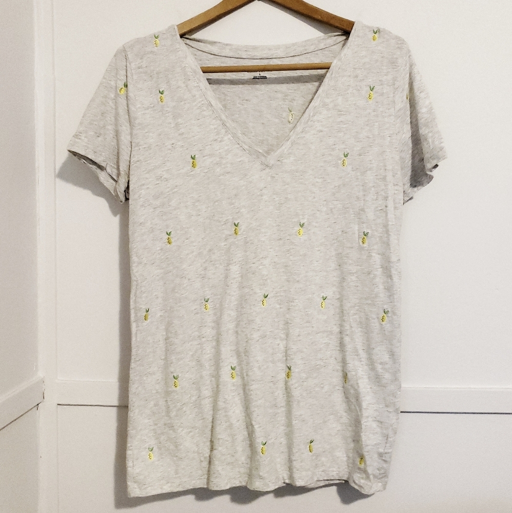 Lemon š V-Neck - Picture 2 of 4
